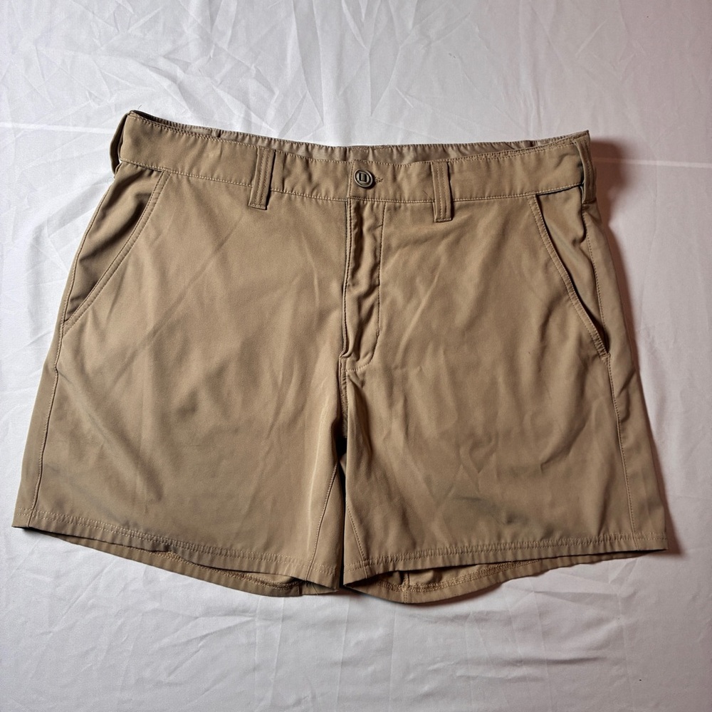 Huk Men's Tan Flat Front Shorts